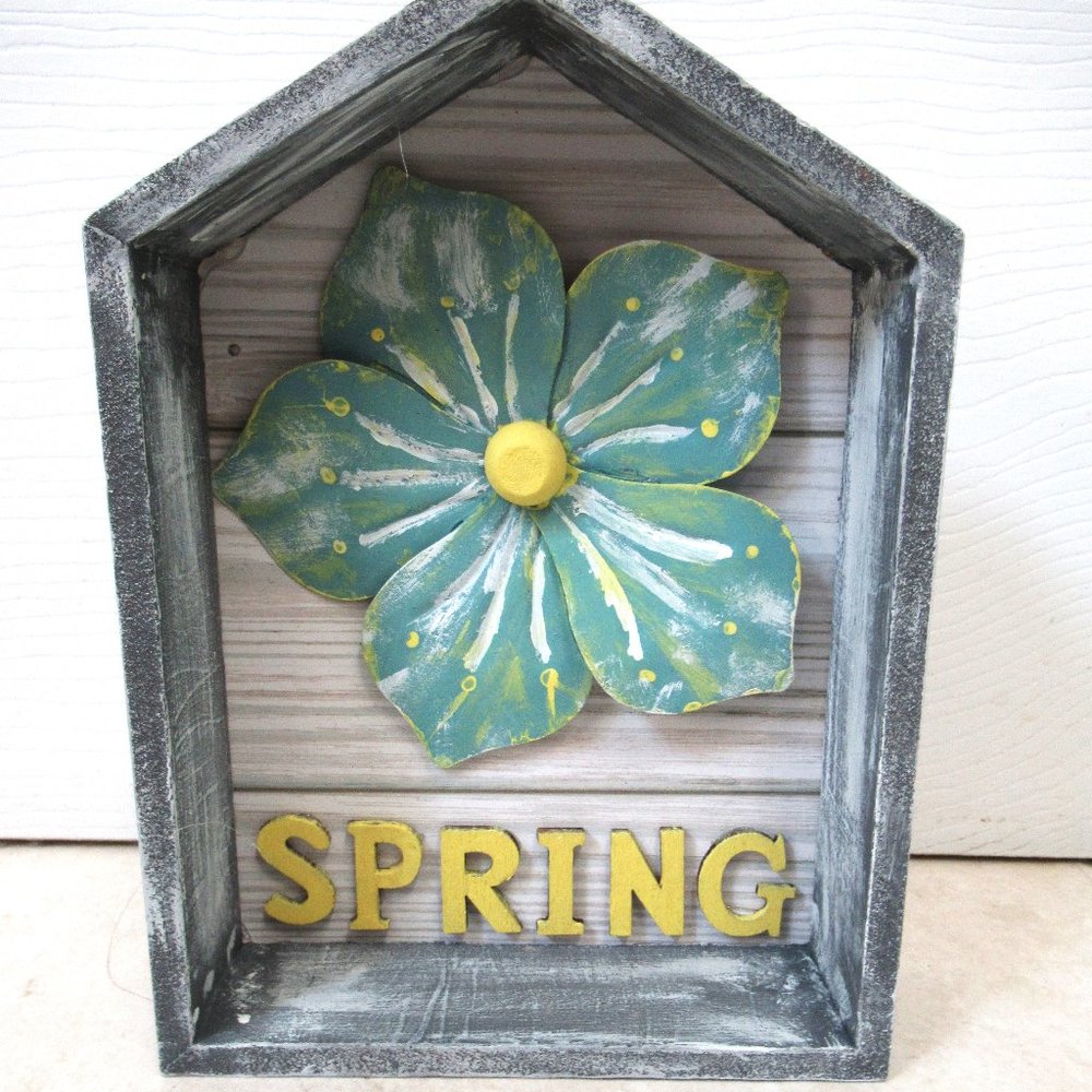 New Farmhouse Spring flower shelf sitter decoration